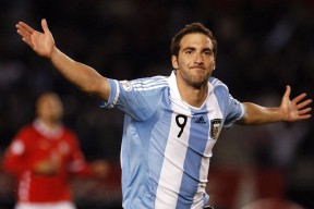 九游网页版登录入口-库里新规引爆争议，MAD条款是公平升级还是射手天堂？